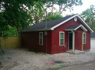 1 Smarr Ct, Columbia, MO 65201