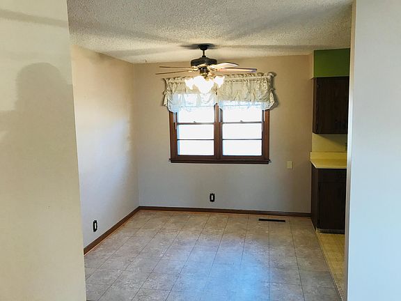 5th image of 1701 Wesbrook Dr