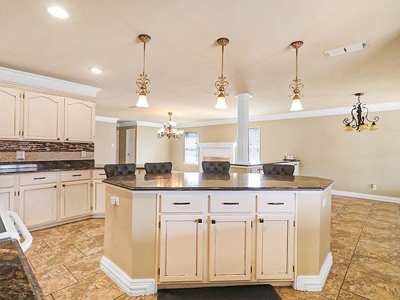 4th image of 1 Pinon Ct
