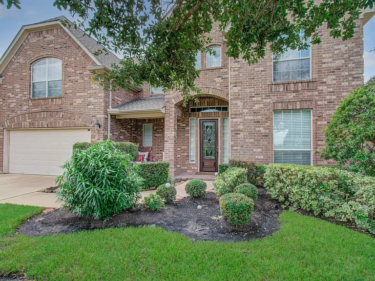 21331 Parham Cir — Photo 4