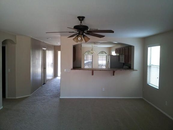 Family view into kitchen 