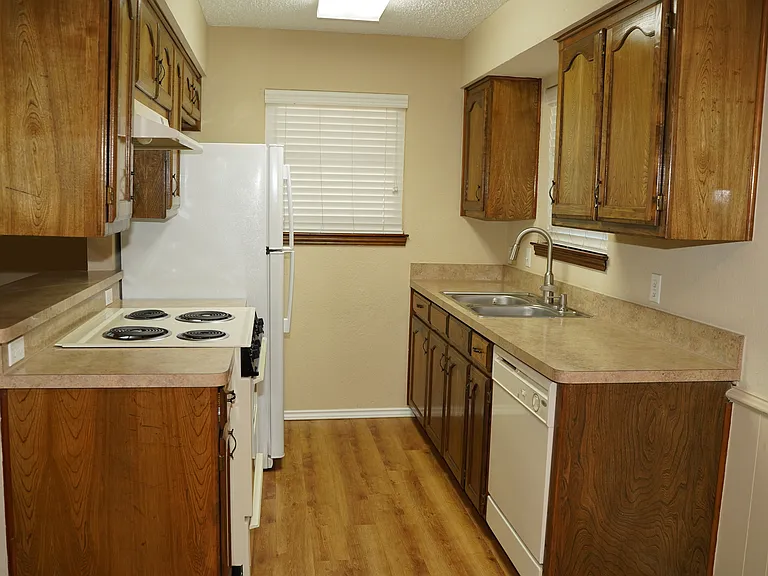 5009 Melbourne Dr #1 — Photo 8