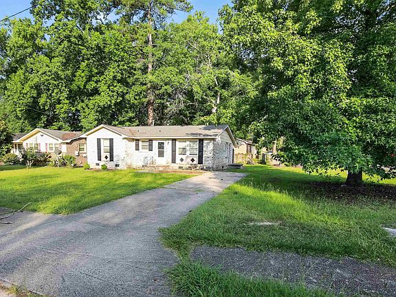 4th image of 3621 Baywater Dr