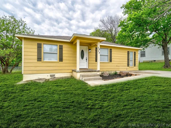 1013 Hillside Dr, Ada, OK 74820