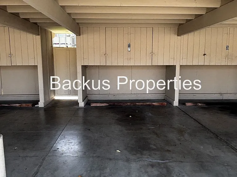 W. Alisal St 225 — Photo 19