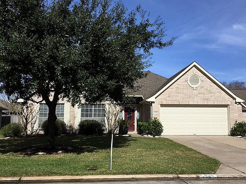 1st image of 935 S Palmcrest Ct