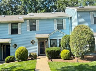 3606 Cricket Cir #3606, Edison, NJ 08820