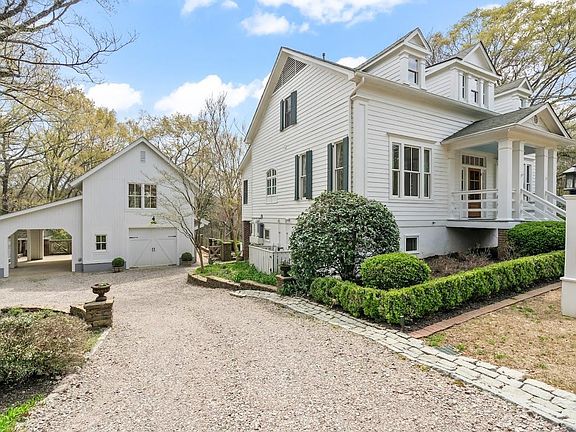 2nd image of 10781 Bethany Pl