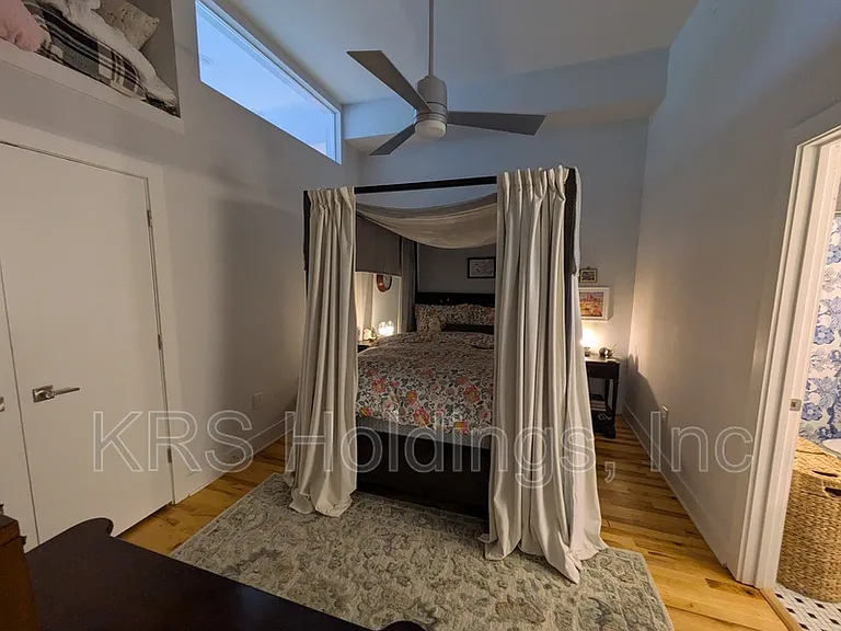 306 N Road St #125 — Photo 5
