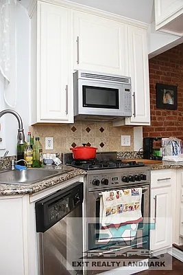 Sold by Exit Realty Landmark | media 16