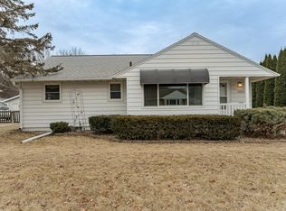 1422 15th Ave NW, Rochester, MN 55901