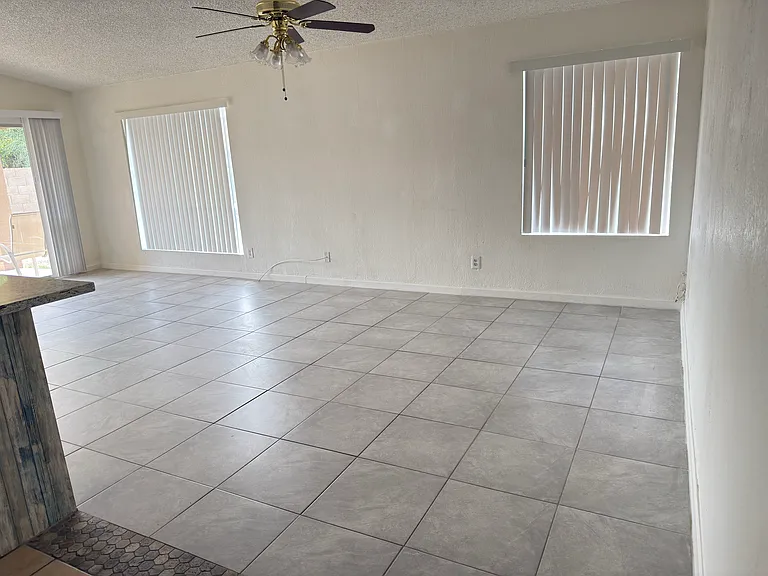 Family Room Does not show new paint or ceilings redone.