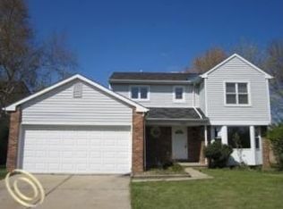 42674 Keystone Ln, Canton, MI 48187