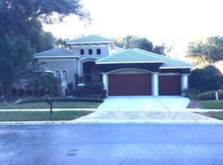 1908 Floresta View Dr, Tampa, FL 33618