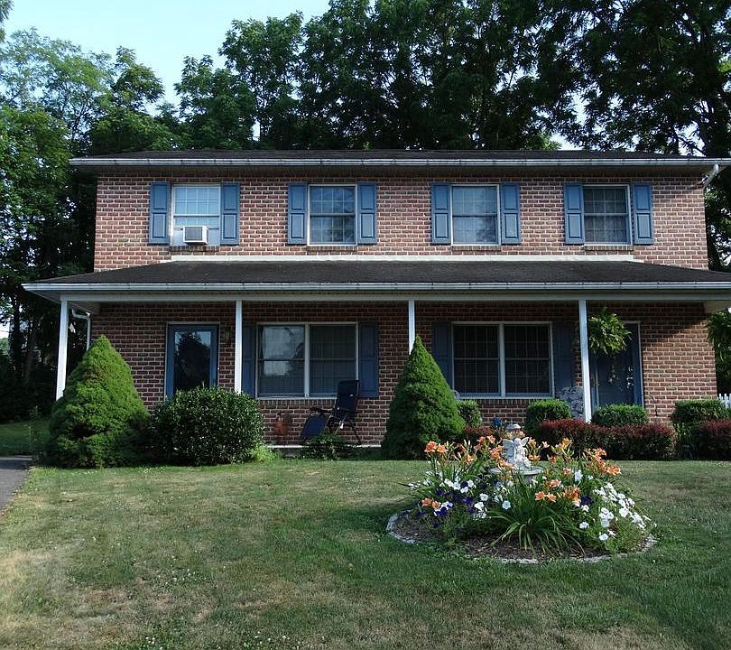1st image of 10932 Antrim Ct