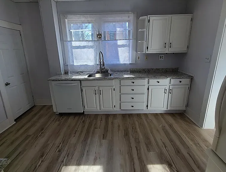 26 Clinton St — Photo 5