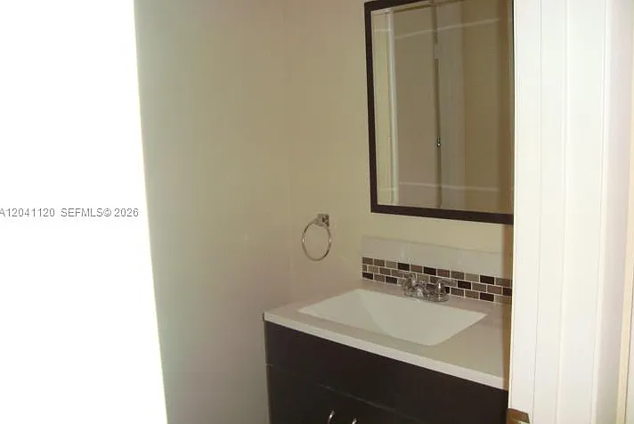 286 Bridgeton Way — Photo 22