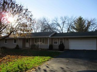 1221 Vale St, Sandwich, IL 60548