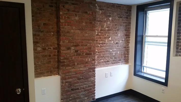 Rented by AD Real Estate Investors | media 13