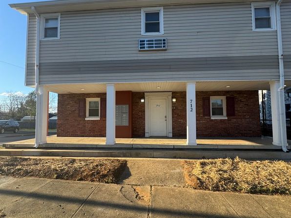 712 Lamont St #1