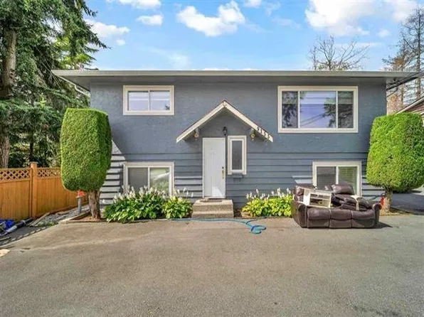 9155 132nd St, Surrey, BC V3V 5P6