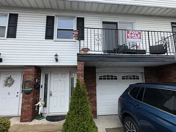 79C W 9th St #C, Bayonne, NJ 07002