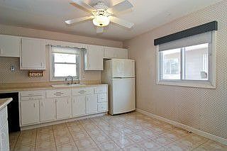 Kitchen / Breakfast Room