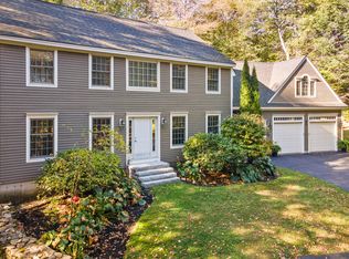 11 Fox Run Road, Falmouth, ME 04105