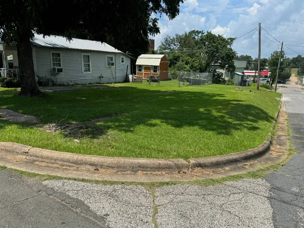 0 Marion St E #1/2, Marianna, FL 32448