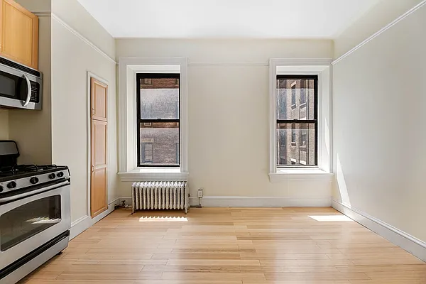 Rented by Argo Residential | media 9