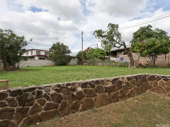 94-128 Pahu St, Waipahu, HI 96797