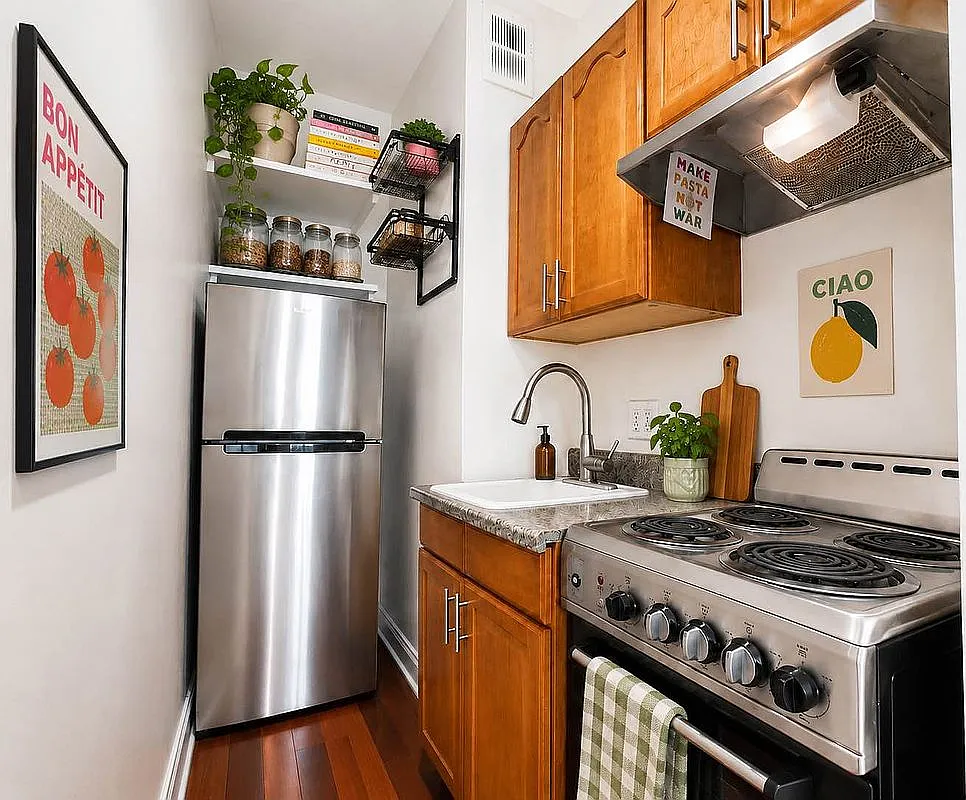 208 West 123rd Street — Photo 4