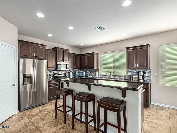 5th image of 4428 E Muriel Dr