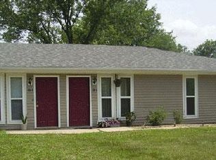 4300 W Readosa Ln #B, Columbia, MO 65203