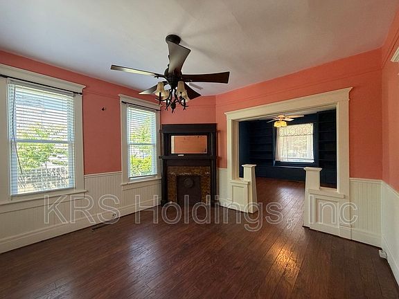 3rd image of 1110 Park Ave #23324