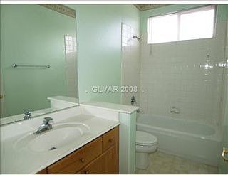 5th image of 7949 Aviano Pines Ave