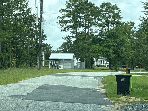 5th image of 240 Tank Rd
