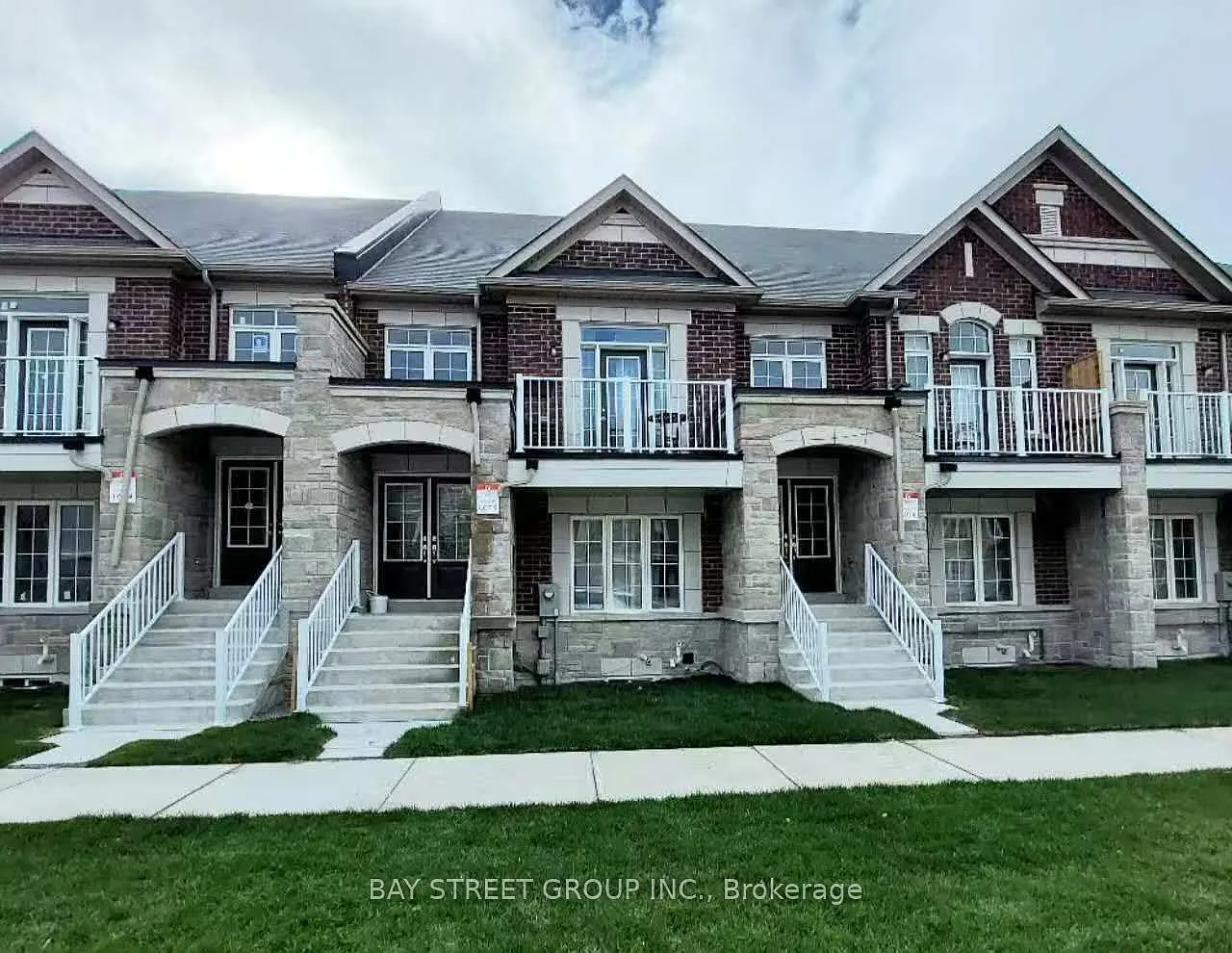 2 bed, $2,250 — Photo 1