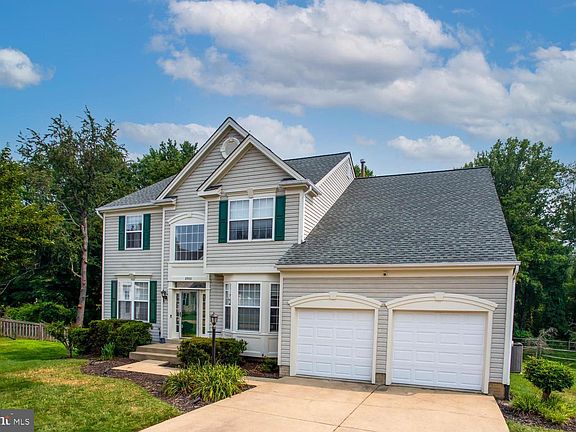 3rd image of 2900 Cormorant Ct