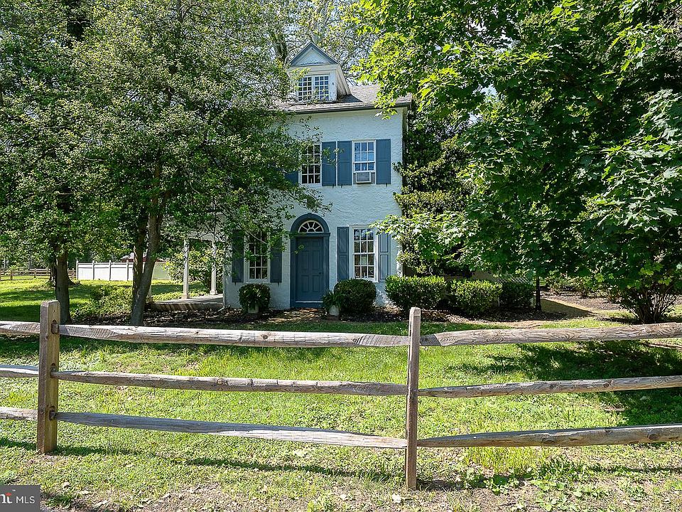 1st image of 1250 Old Lancaster Rd