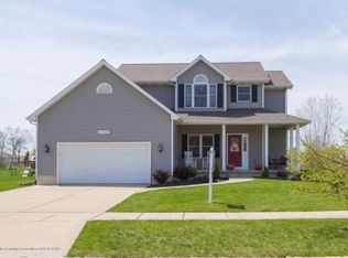 11929 Arrowhead Dr, Grand Ledge, MI 48837