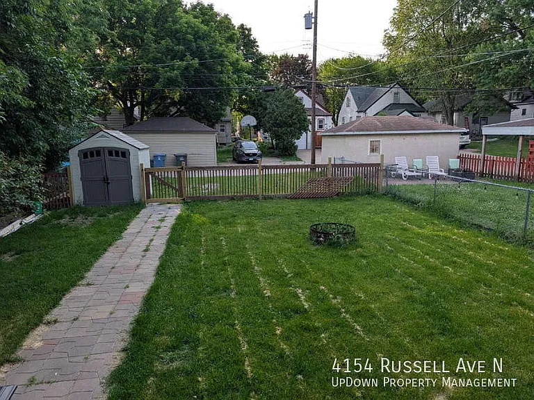 4154 Russell Ave N — Photo 2