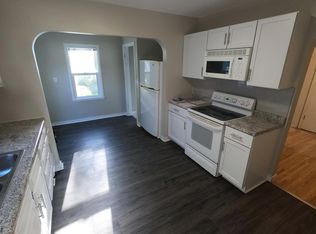 1409 4th St S, Moorhead, MN 56560