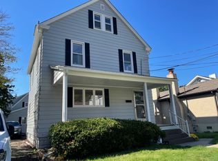 818 Hill St APT 1, Sewickley, PA