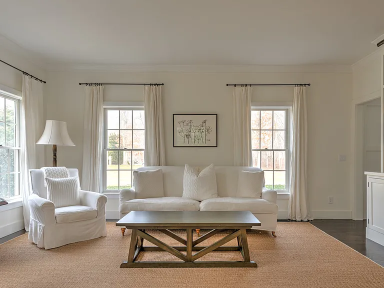 447 Wainscott Harbor Rd — Photo 8