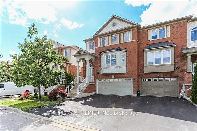 4 bed, $3,700 — Photo 2