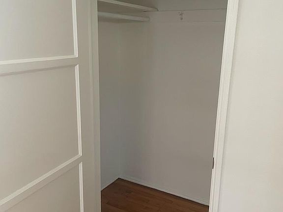 5th image of 269 La Verne Ave #C