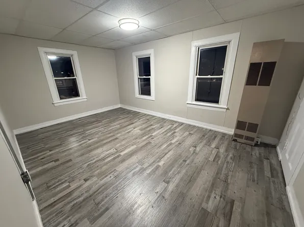 1201 Cedar Ave Floor 2, Scranton, PA 18505