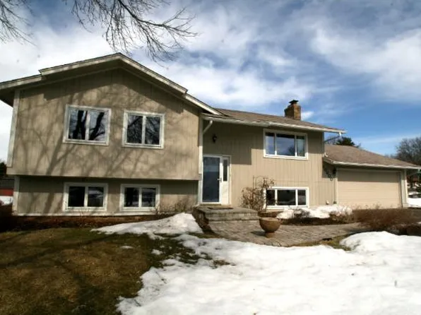 10600 Wyoming Rd, Bloomington, MN 55438