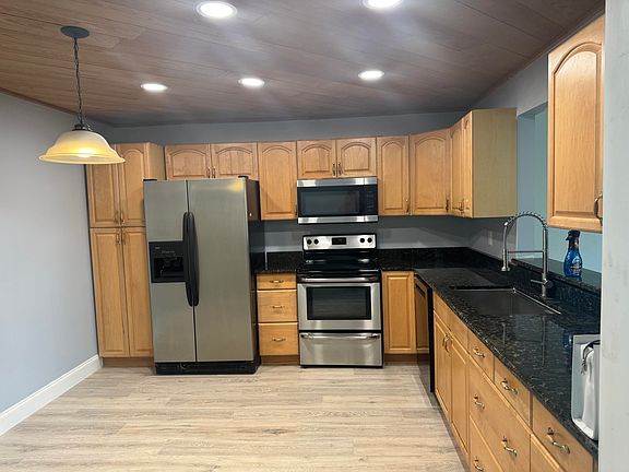 3rd image of 5088 Thyme Dr